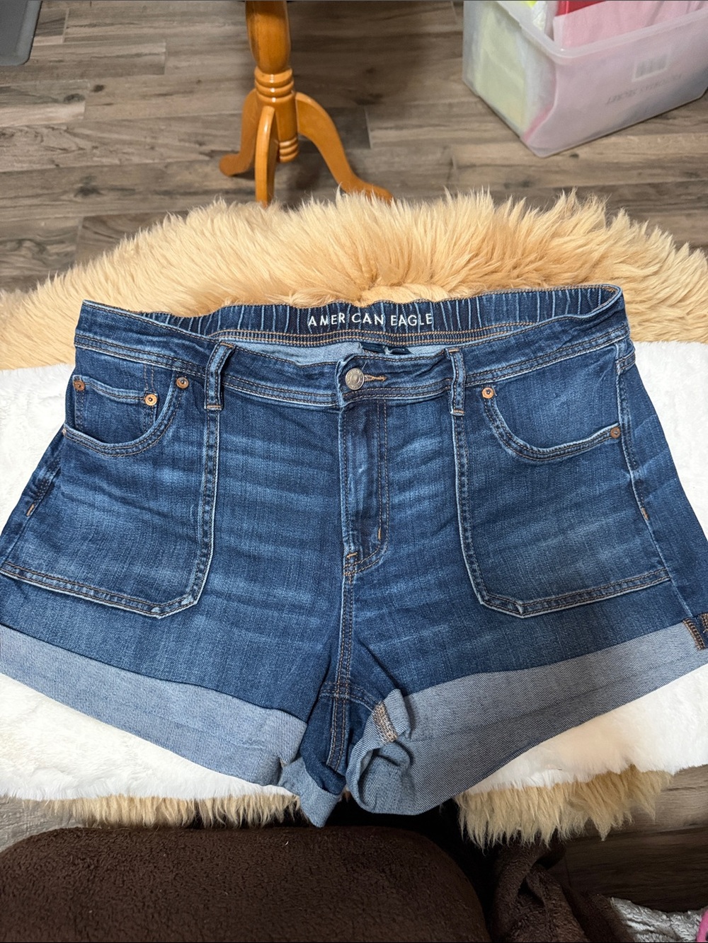 American Eagle easy Shorty shorts size 14